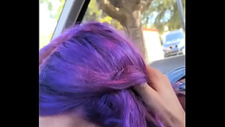 Purple haired teenie skank blows off a BWC in the car