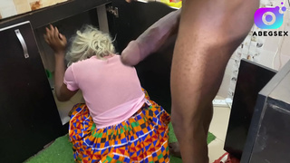 OGA BOSS ADD SMALL MONEY TO MY SALARY, I WILL GIVE YOU MY CUNT. PLEASE SUBSCRIBE TO RED