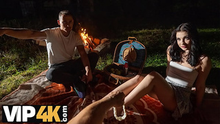HUNT4K. Cute thin brunette doesn’t care about her boyfriend and is giving a sloppy oral sex to a stranger