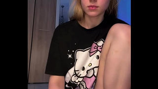 Fingering pink perfect snatch with giant dildo