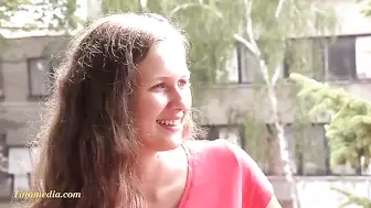 Teens just Turned 18 - Young Threesome Fun