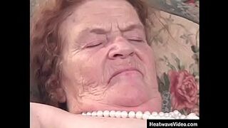 Very mature woman in a wheelchair to get around is still horny